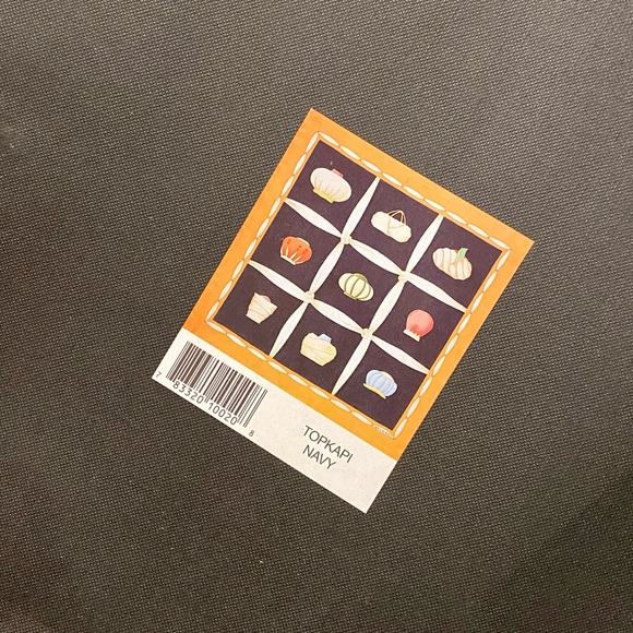 NIB Bulgari scarf - Picture 3 of 5